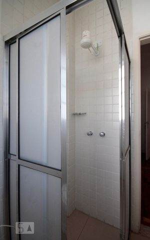 Apartamento à venda com 221m², 3 quartos e 1 vagaBanheiro