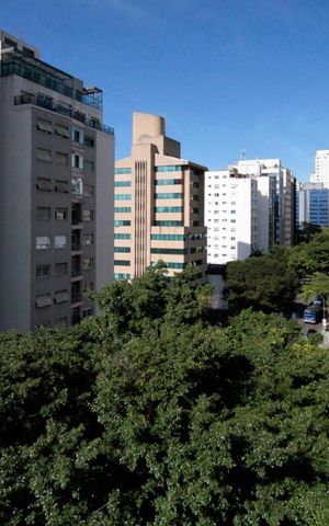 Apartamento à venda com 221m², 3 quartos e 1 vagaVista