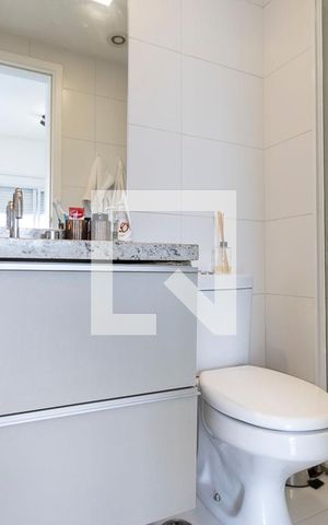 Studio à venda com 41m², 1 quarto e 1 vaga Studio à venda com 41m², 1 quarto e 1 vagaBanheiro Social