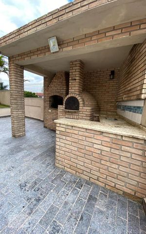 Apartamento à venda com 96m², 3 quartos e sem vaga Apartamento à venda com 96m², 3 quartos e sem vagaChurrasqueira