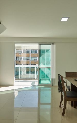 Apartamento à venda com 150m², 3 quartos e 1 vaga Apartamento à venda com 150m², 3 quartos e 1 vagaSala