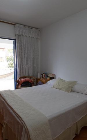 Casa à venda com 299m², 3 quartos e 2 vagas Casa à venda com 299m², 3 quartos e 2 vagasQuarto 3