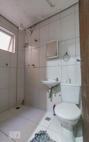Casa para alugar com 240m², 4 quartos e 1 vaga Casa para alugar com 240m², 4 quartos e 1 vagaSuíte - Quarto 2