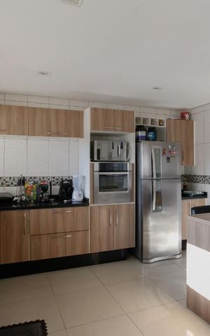 Casa para alugar com 240m², 4 quartos e 1 vaga Casa para alugar com 240m², 4 quartos e 1 vagaCozinha