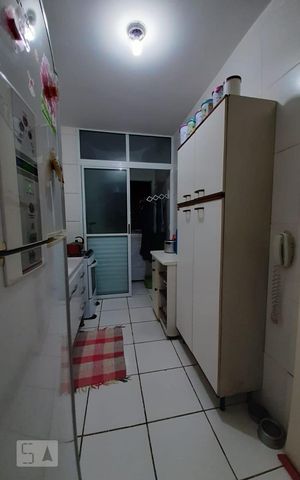 Apartamento à venda com 52m², 2 quartos e 1 vaga Apartamento à venda com 52m², 2 quartos e 1 vagaCozinha