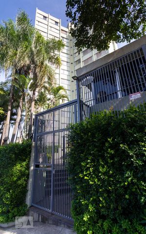 Apartamento à venda com 69m², 2 quartos e 1 vagaFachada