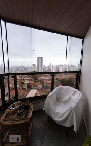 Apartamento à venda com 360m², 4 quartos e 3 vagas Apartamento à venda com 360m², 4 quartos e 3 vagasVaranda Sala