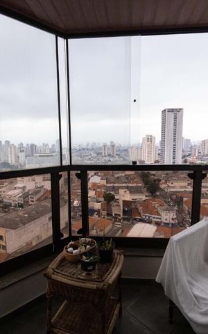 Apartamento à venda com 360m², 4 quartos e 3 vagas Apartamento à venda com 360m², 4 quartos e 3 vagasVaranda Sala