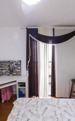 Apartamento à venda com 360m², 4 quartos e 3 vagas Apartamento à venda com 360m², 4 quartos e 3 vagasQuarto 3