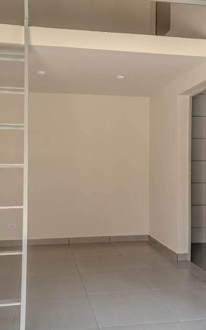 Studio para alugar com 35m², 1 quarto e sem vaga Studio para alugar com 35m², 1 quarto e sem vagaSala