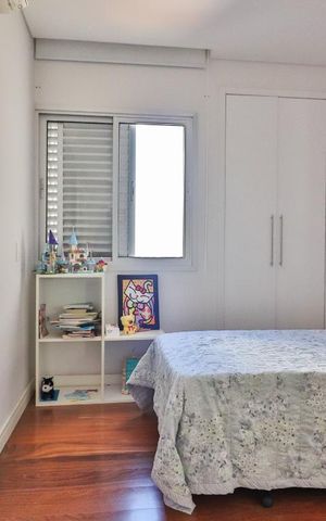 Apartamento à venda com 156m², 4 quartos e 2 vagas Apartamento à venda com 156m², 4 quartos e 2 vagasQuarto 2