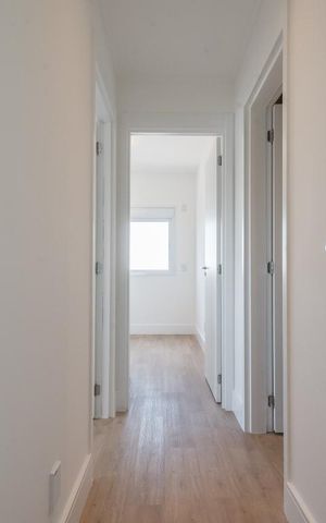 Apartamento à venda com 213m², 3 quartos e 4 vagas Apartamento à venda com 213m², 3 quartos e 4 vagasCorredor Quartos