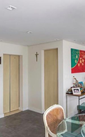 Apartamento à venda com 200m², 2 quartos e 3 vagasSala 02