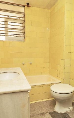 Apartamento para alugar com 79m², 2 quartos e 1 vaga Apartamento para alugar com 79m², 2 quartos e 1 vagaBanheiro Social.
