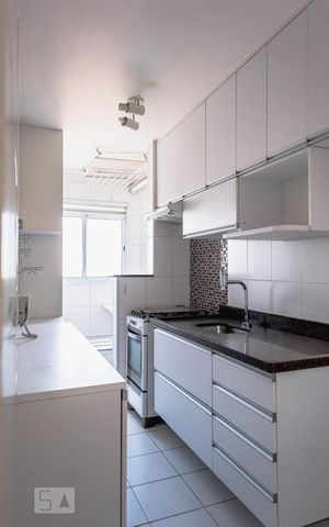 Apartamento à venda com 52m², 2 quartos e 1 vaga Apartamento à venda com 52m², 2 quartos e 1 vagaCozinha