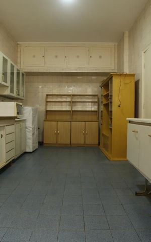 Apartamento à venda com 200m², 3 quartos e sem vagaBanheiro 2