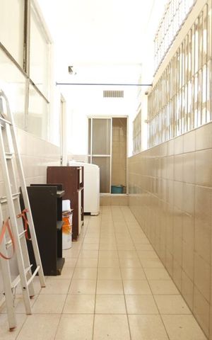 Apartamento à venda com 200m², 3 quartos e sem vagaArea de Serviços