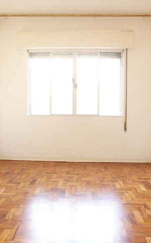 Apartamento à venda com 200m², 3 quartos e sem vagaQuarto 2