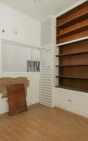Apartamento à venda com 300m², 4 quartos e 1 vaga Apartamento à venda com 300m², 4 quartos e 1 vagaQuarto 4