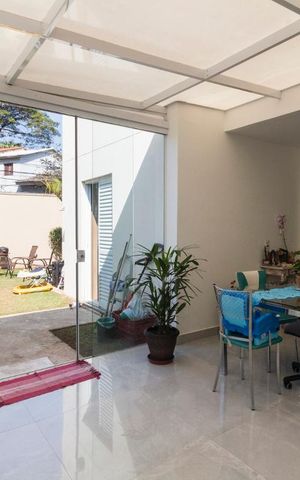 Apartamento à venda com 84m², 2 quartos e 1 vagaVaranda e cozinha