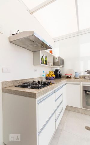 Apartamento à venda com 84m², 2 quartos e 1 vagaCozinha