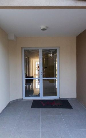 Apartamento à venda com 84m², 2 quartos e 1 vagaEntrada