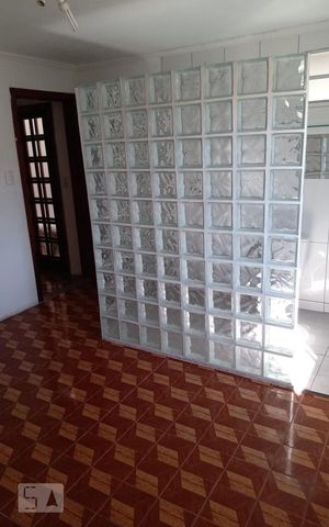 Casa à venda com 90m², 2 quartos e sem vaga