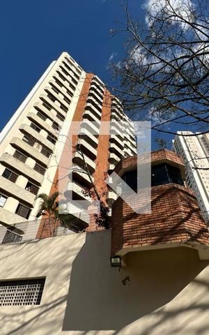Apartamento à venda com 130m², 3 quartos e 3 vagas Apartamento à venda com 130m², 3 quartos e 3 vagasFachada