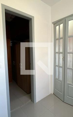 Apartamento à venda com 130m², 3 quartos e 3 vagas Apartamento à venda com 130m², 3 quartos e 3 vagasÁrea de Serviço