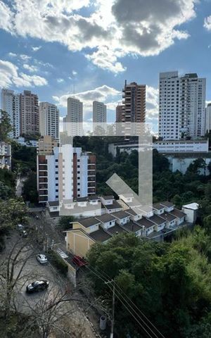 Apartamento à venda com 130m², 3 quartos e 3 vagas Apartamento à venda com 130m², 3 quartos e 3 vagasVista da Suíte 1