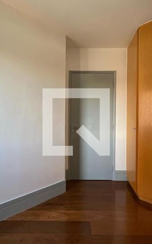 Apartamento à venda com 130m², 3 quartos e 3 vagas Apartamento à venda com 130m², 3 quartos e 3 vagasQuarto 3