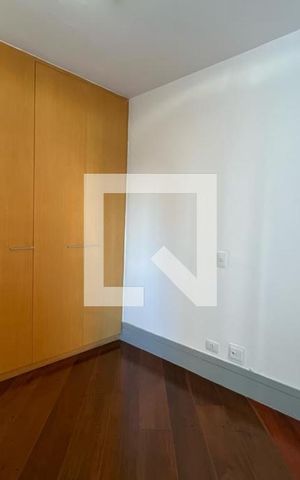 Apartamento à venda com 130m², 3 quartos e 3 vagas Apartamento à venda com 130m², 3 quartos e 3 vagasQuarto 3