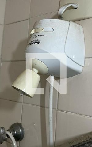 Apartamento à venda com 130m², 3 quartos e 3 vagas Apartamento à venda com 130m², 3 quartos e 3 vagasChuveiro