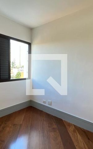 Apartamento à venda com 130m², 3 quartos e 3 vagas Apartamento à venda com 130m², 3 quartos e 3 vagasQuarto 3