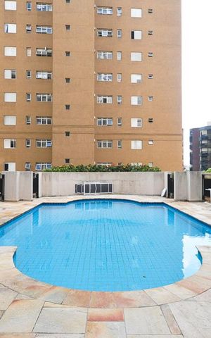 Apartamento à venda com 400m², 4 quartos e 6 vagasPiscina