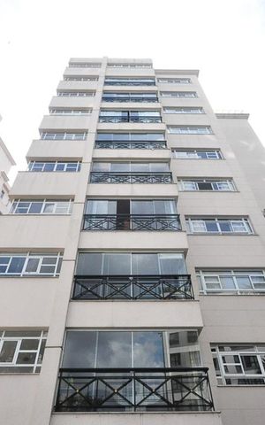 Apartamento à venda com 400m², 4 quartos e 6 vagasFachada
