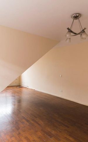 Casa à venda com 155m², 3 quartos e sem vagaSala