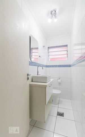 Casa à venda com 155m², 3 quartos e sem vagaLavabo