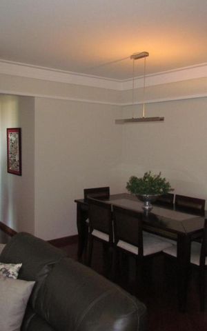 Apartamento para alugar com 118m², 3 quartos e 2 vagas Apartamento para alugar com 118m², 3 quartos e 2 vagasSala