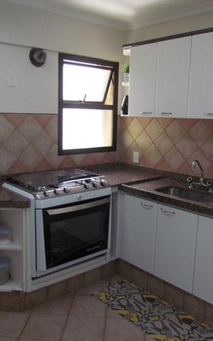 Apartamento para alugar com 118m², 3 quartos e 2 vagas Apartamento para alugar com 118m², 3 quartos e 2 vagasCozinha