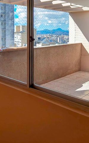 Apartamento à venda com 240m², 3 quartos e 2 vagasSala