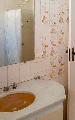 Apartamento à venda com 240m², 3 quartos e 2 vagasBanheiro