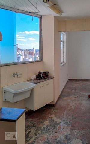 Apartamento à venda com 240m², 3 quartos e 2 vagasÁrea de Serviço