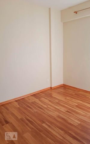 Apartamento à venda com 240m², 3 quartos e 2 vagasQuarto