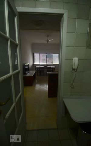 Apartamento à venda com 80m², 3 quartos e sem vaga Apartamento à venda com 80m², 3 quartos e sem vagaCozinha