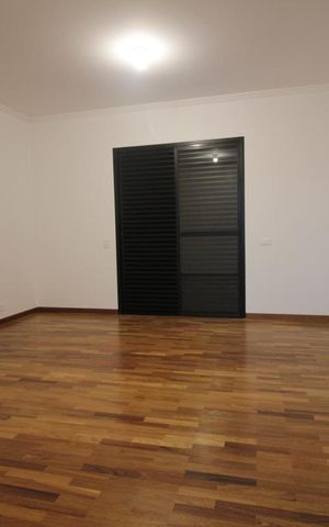 Apartamento à venda com 272m², 5 quartos e 4 vagasSuíte 4