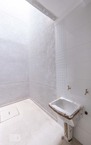 Apartamento à venda com 45m², 2 quartos e sem vaga Apartamento à venda com 45m², 2 quartos e sem vagaÁrea de Serviço