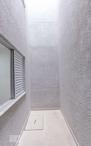 Apartamento à venda com 45m², 2 quartos e sem vaga Apartamento à venda com 45m², 2 quartos e sem vagaÁrea de Serviço
