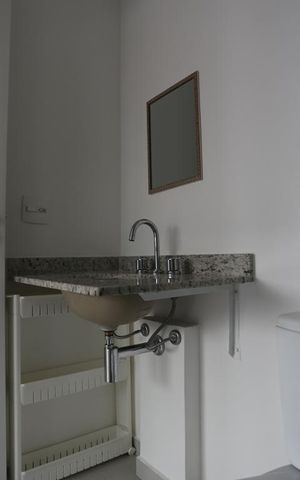Apartamento à venda com 28m², 1 quarto e sem vagaBanheiro