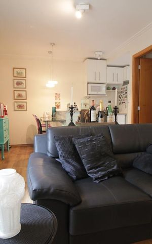 Apartamento para alugar com 58m², 1 quarto e 2 vagasSala